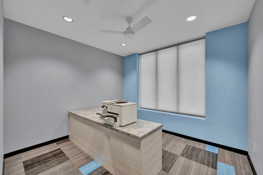 More Photos Of 8425 Station St, Mentor Freestanding For Sale