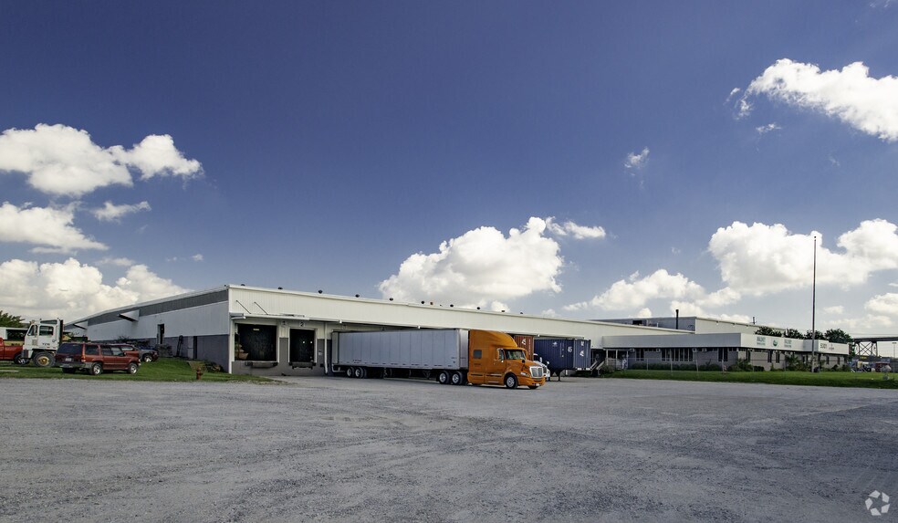 Primary Photo Of 5301 Jefferson Hwy, New Orleans Distribution For Lease