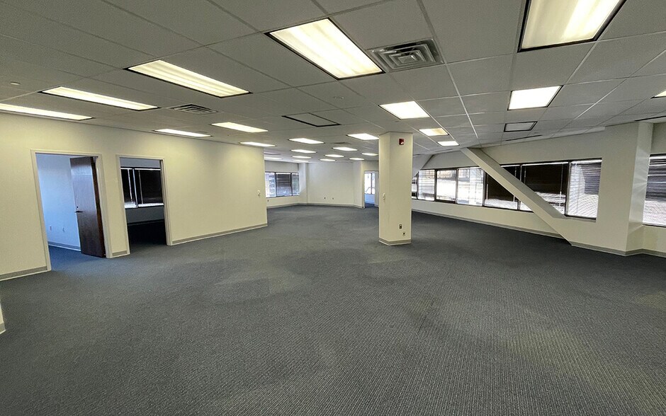 More Photos Of 212 Locust St, Harrisburg Office For Lease