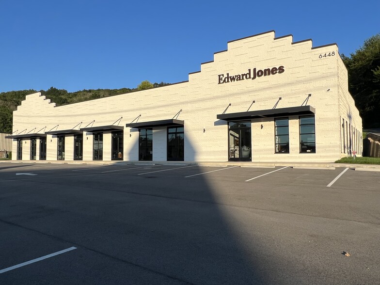 Primary Photo Of 6448 Hixson Pike, Hixson Storefront Retail Office For Lease