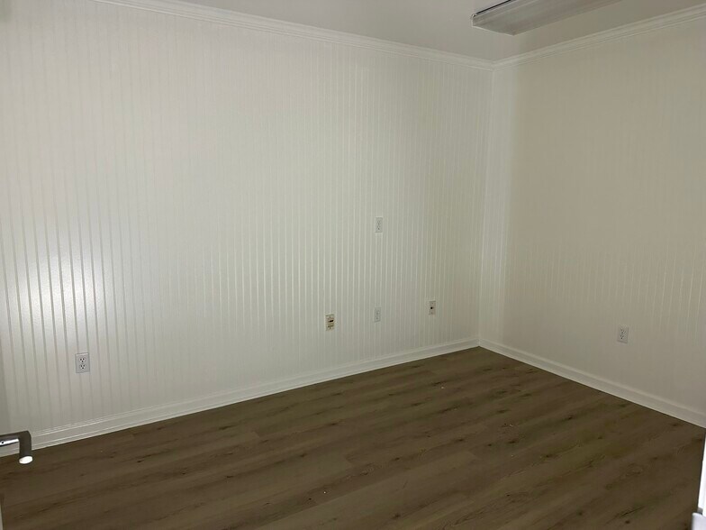 More Photos Of 2829 Needham Dr, Baton Rouge Warehouse For Lease