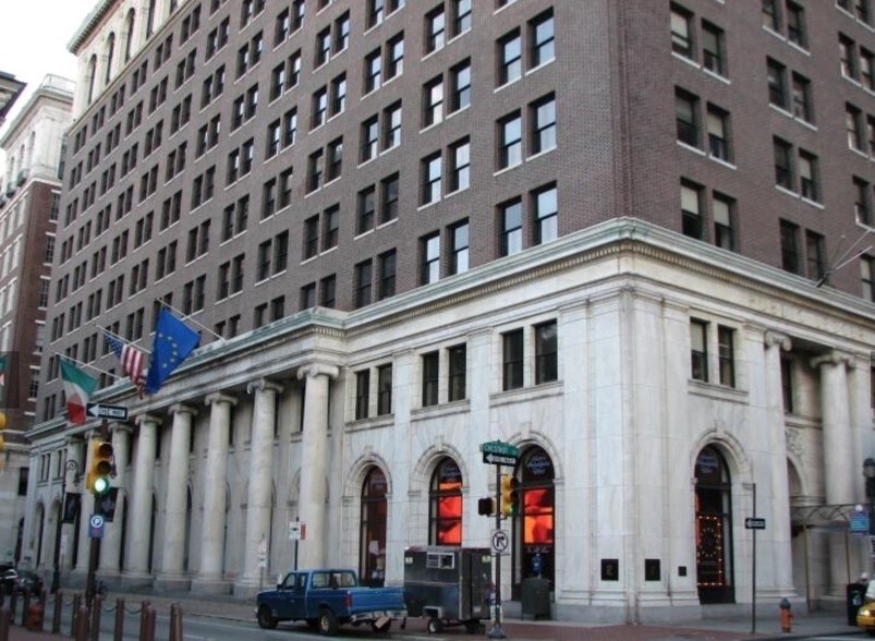 More Photos Of 150 S Independence Mall W, Philadelphia Apartments For Lease