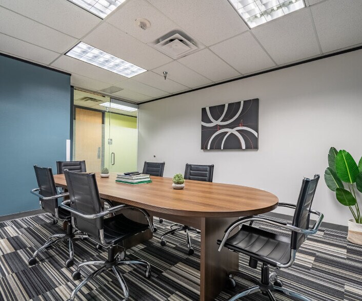 More Photos Of 8330 Lyndon B Johnson Fwy, Dallas Office For Lease