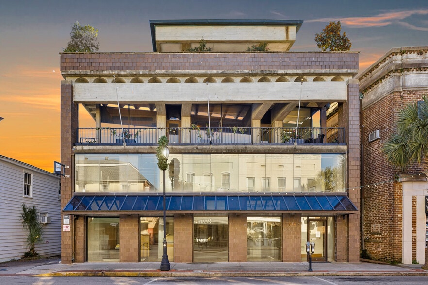 Primary Photo Of 916 Bay St, Beaufort Office For Sale