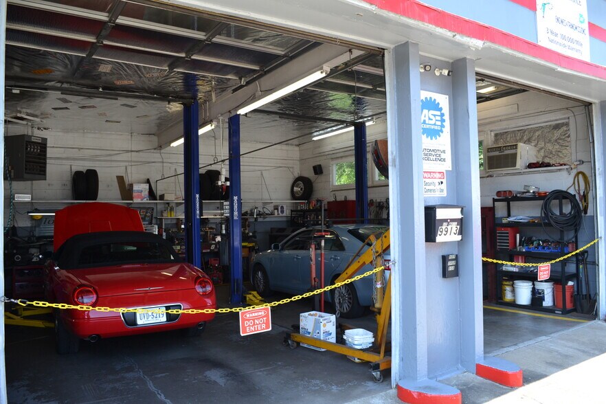 More Photos Of 9913 Jefferson Ave, Newport News Auto Repair For Sale