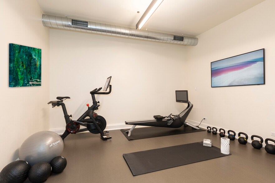 More Photos Of 2800 1st Ave, Seattle Coworking Space