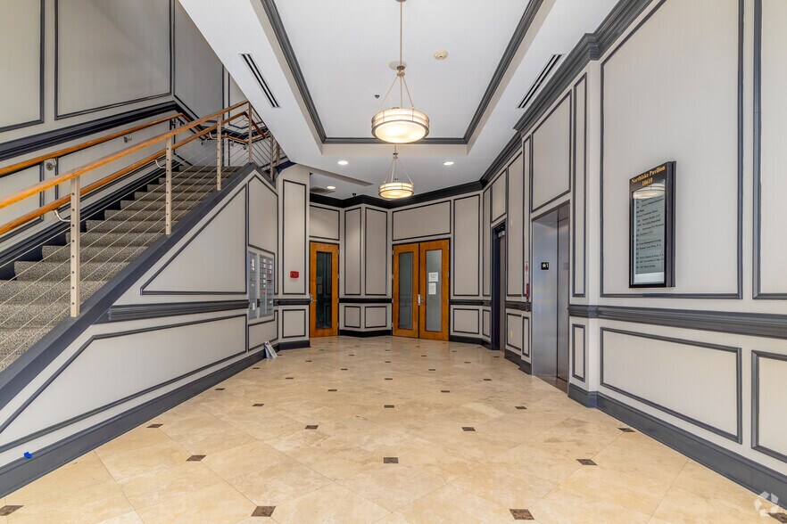 More Photos Of 10610 Metromont Pky, Charlotte Office For Lease