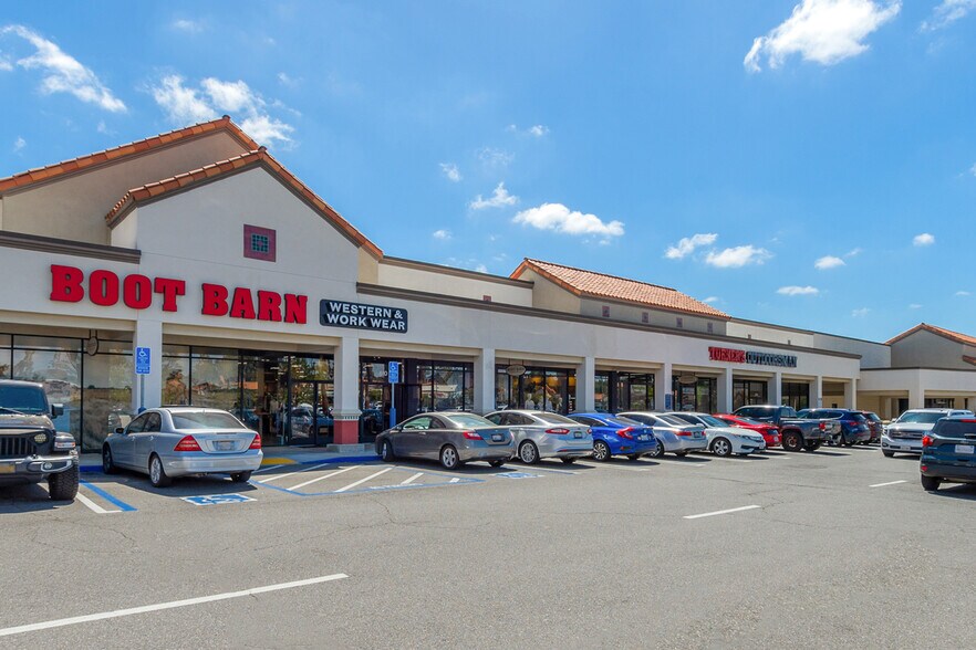More Photos Of 4200 Chino Hills Pky, Chino Hills Freestanding For Lease