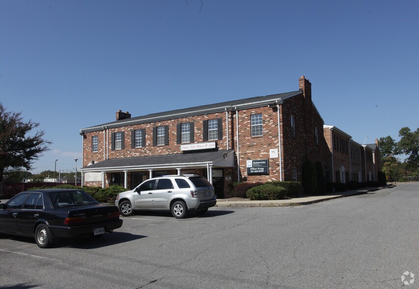 More Photos Of 9015 Woodyard Rd, Clinton Medical For Lease