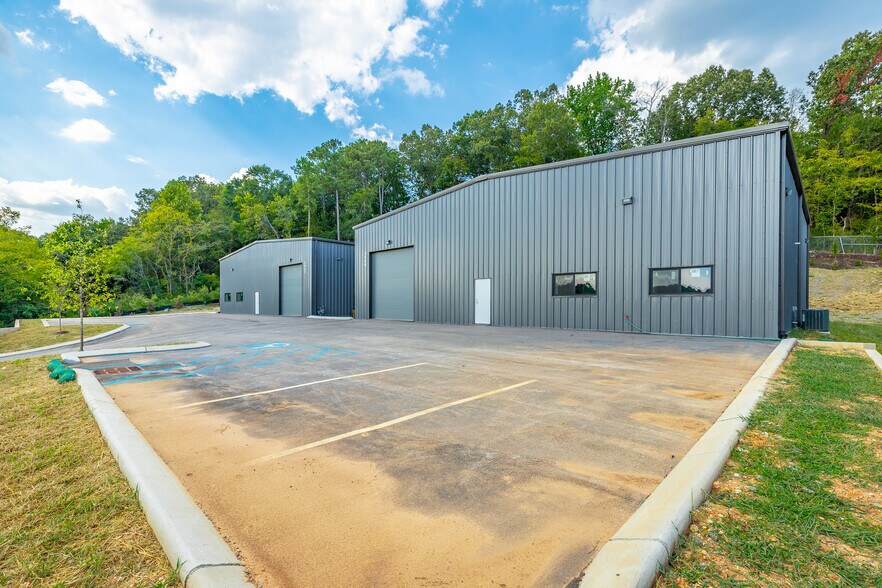More Photos Of 3906 Caine Ln, Chattanooga Unknown For Lease