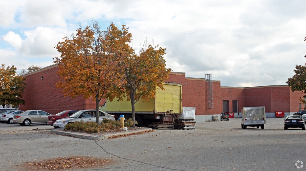 More Photos Of 160 Bradwick Dr, Concord Warehouse For Lease