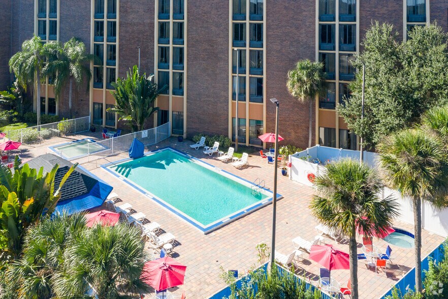 More Photos Of 7675 W Irlo Bronson Memorial Hwy, Kissimmee Hotel For Sale