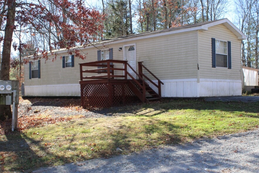 More Photos Of 7945 NY-52, Narrowsburg Manufactured Housing Mobile Home Park For Sale