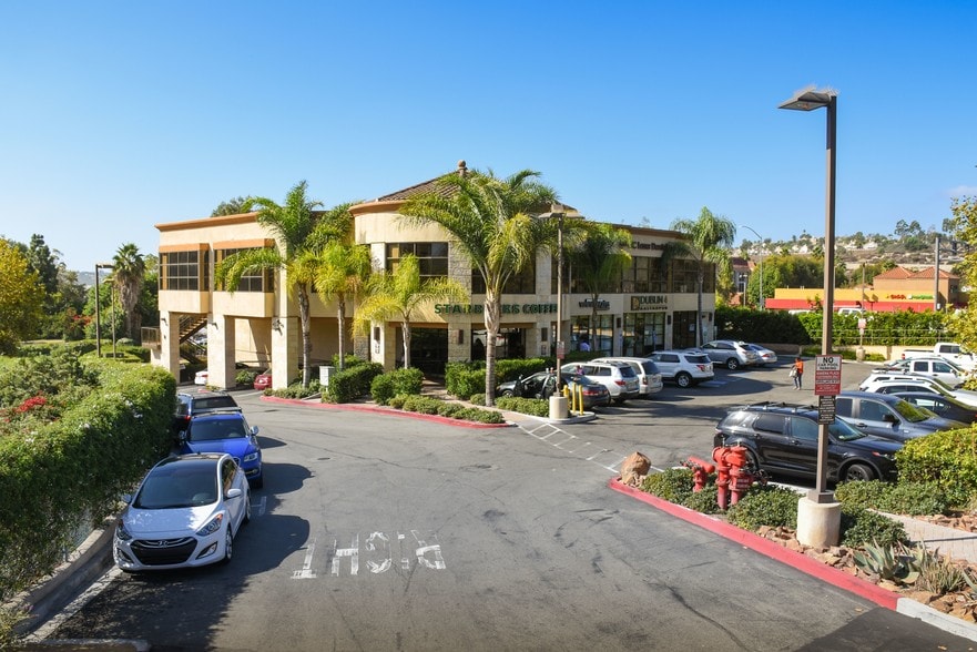 More Photos Of 26342 Oso Pky, Mission Viejo Storefront Retail Office For Lease