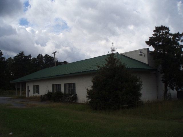 More Photos Of 604 Sheridan Ave, Dalton Warehouse For Sale