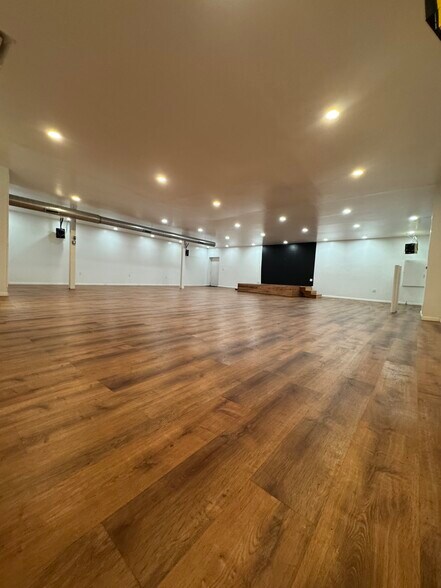 More Photos Of 202-208 Cecil B Moore Ave, Philadelphia Warehouse For Sale