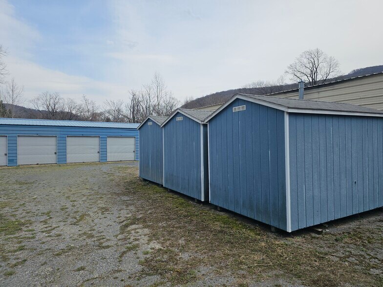 More Photos Of 24503 River rd, Westernport Flex For Sale