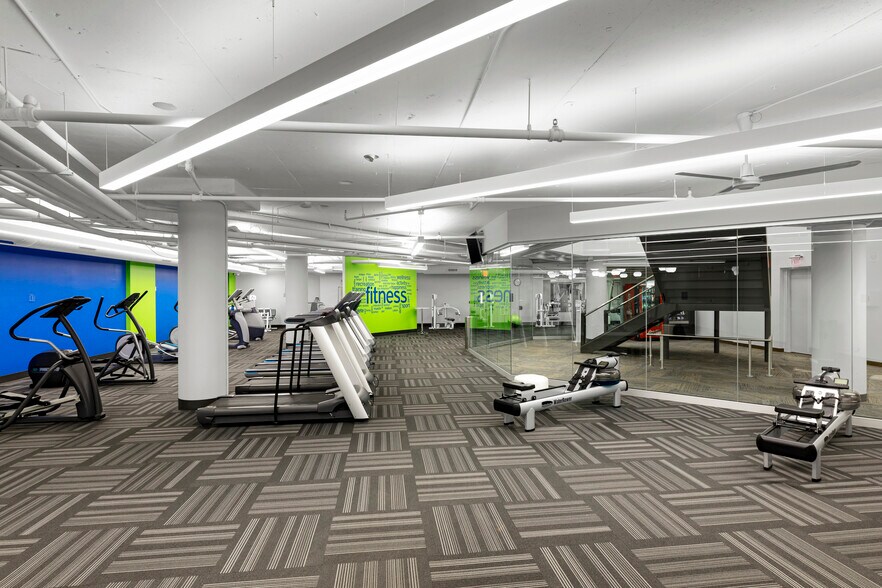 More Photos Of 15 Main St SE, Minneapolis Unknown For Lease