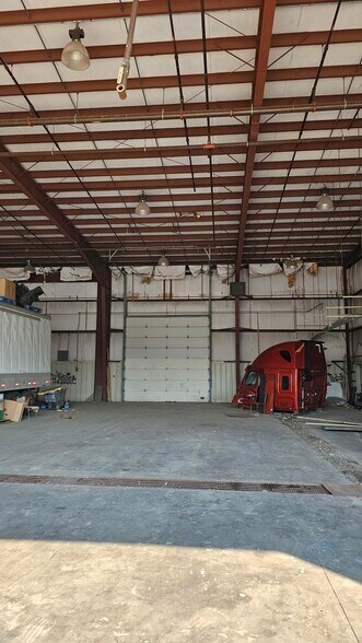 More Photos Of 100 Fair St, Brockport Warehouse For Lease