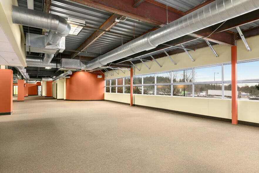 More Photos Of 11109 Slater Ave NE, Kirkland Office For Sale
