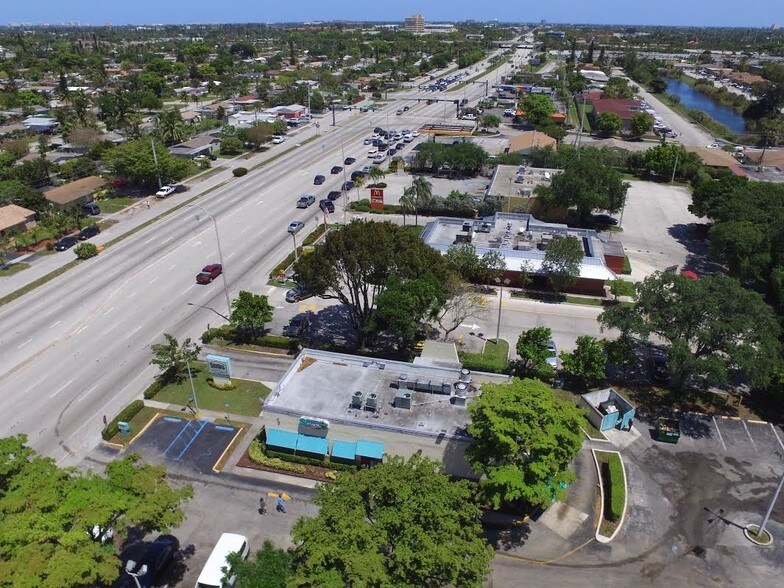 More Photos Of 750 W Sample Rd, Pompano Beach Fast Food For Lease