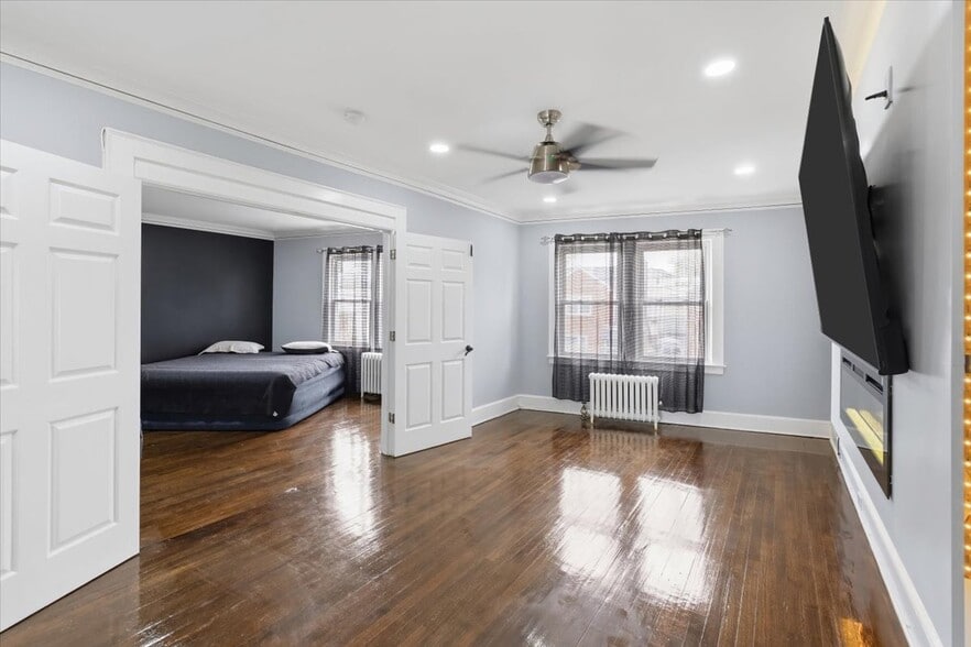 More Photos Of 216-218 Orange Ave, Irvington Convenience Store For Sale