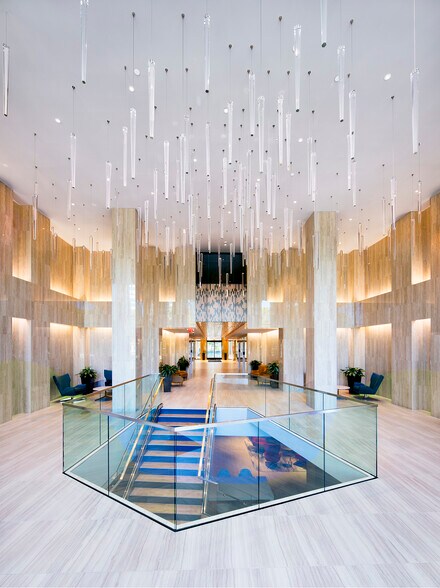 More Photos Of 1900 Gallows Rd, Vienna Office For Lease