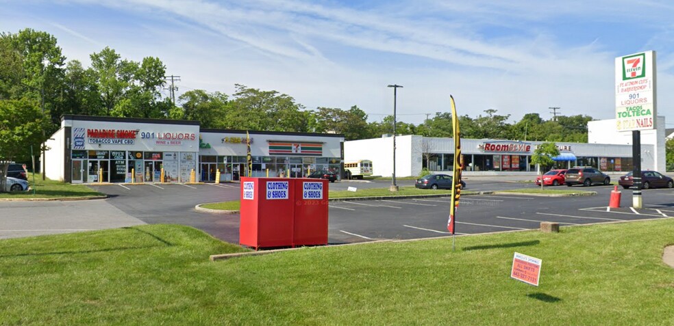 Primary Photo Of 901 North Point Blvd, Baltimore Freestanding For Lease