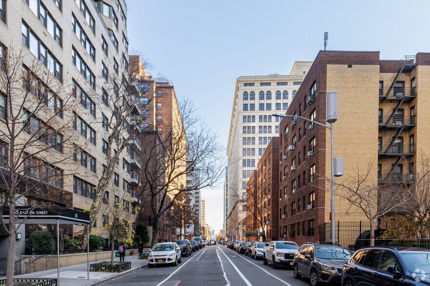 More Photos Of 757-769 Broadway, New York Apartments For Lease