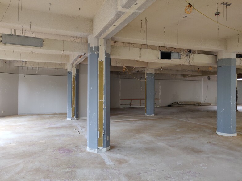 More Photos Of 1307 Cornwall Ave, Bellingham Office Residential For Lease