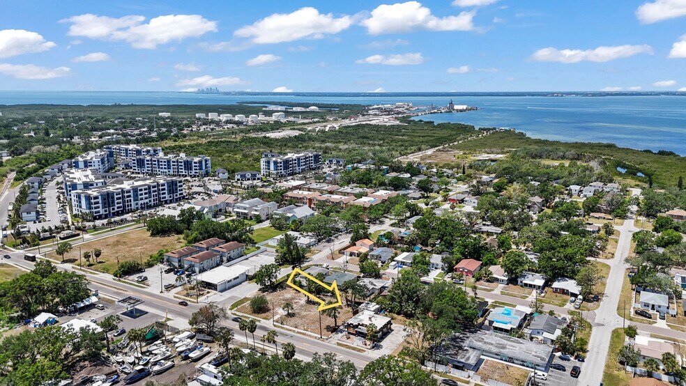 Primary Photo Of 6719 S West Shore Blvd, Tampa Office For Sale
