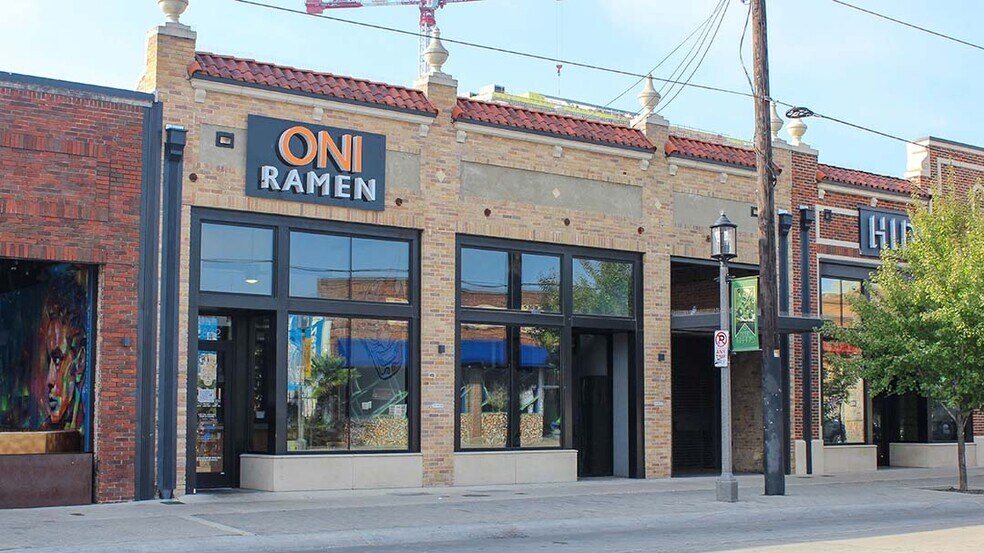 More Photos Of 2800 Elm Block, Dallas Storefront For Lease