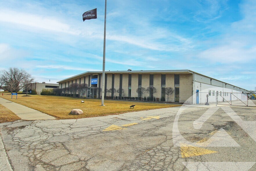 More Photos Of 33200 Fisher Dr, Saint Clair Shores Warehouse For Sale