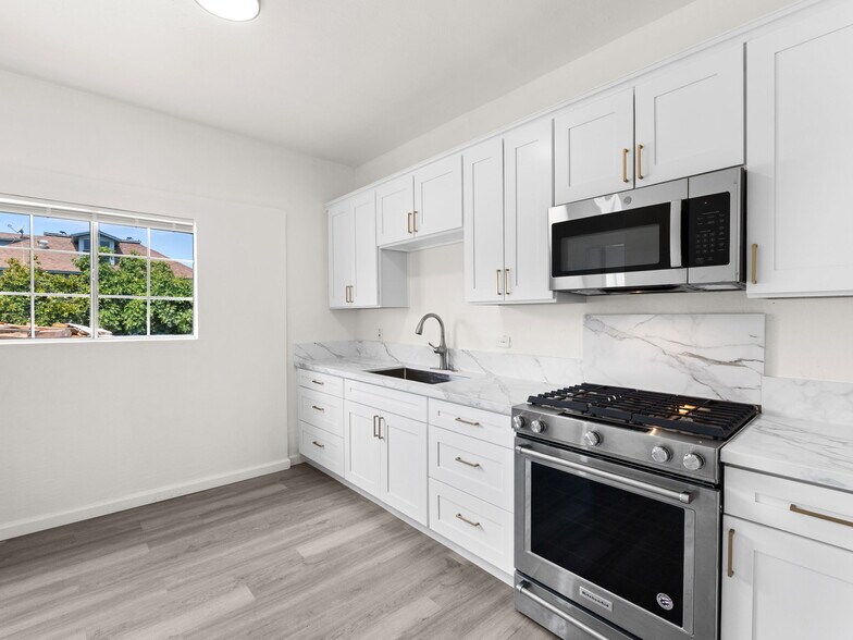 More Photos Of 853 S 32nd St, San Diego Apartments For Sale