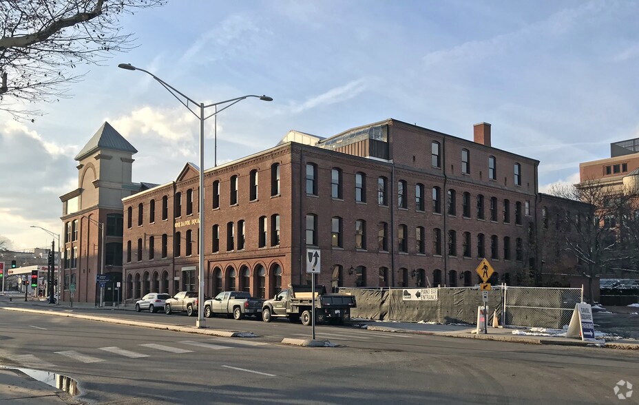 More Photos Of 1 Davol Sq, Providence Office For Lease