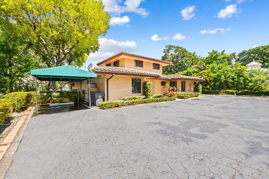 More Photos Of 1322 SE 3rd Ave, Fort Lauderdale Office For Sale