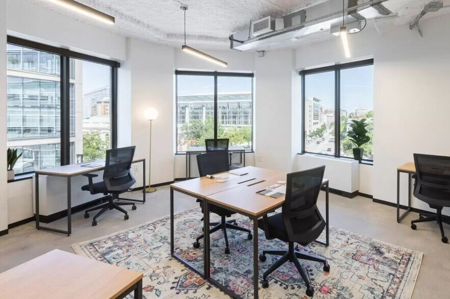 More Photos Of 650 Massachusetts Ave NW, Washington Office For Lease