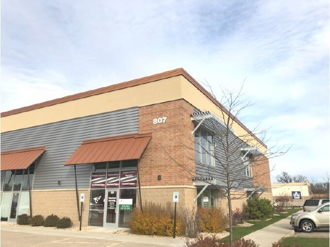 More Photos Of 807 Liberty Dr, Verona Flex For Lease