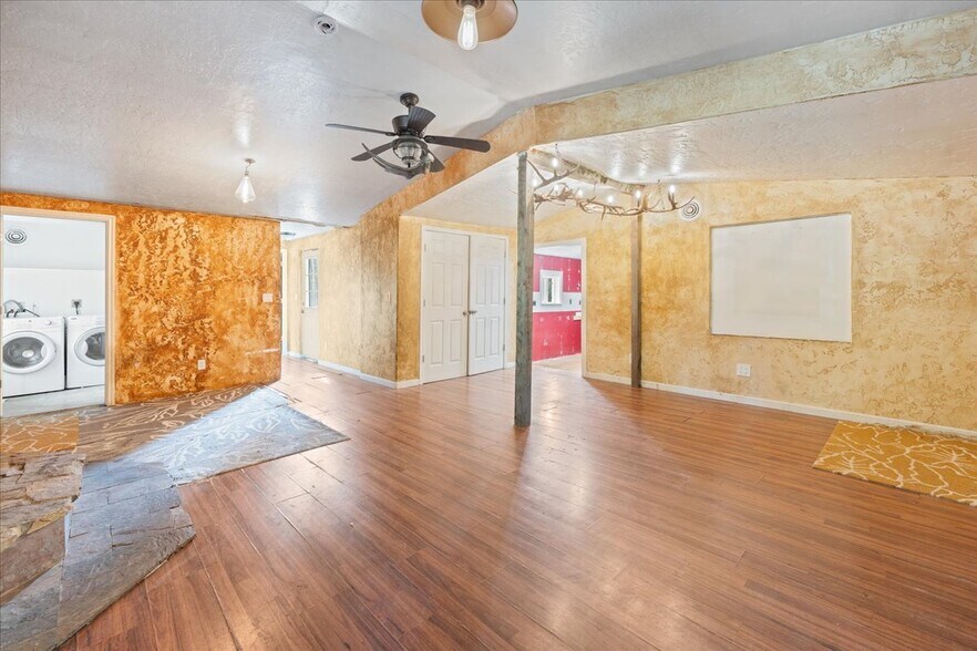More Photos Of 3427 Old Richardson Hwy, North Pole Warehouse For Sale