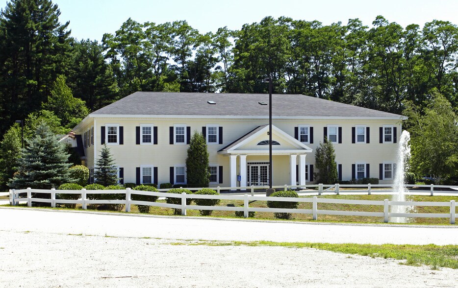 Primary Photo Of 5-9 Sheep Davis Rd, Pembroke Office For Lease