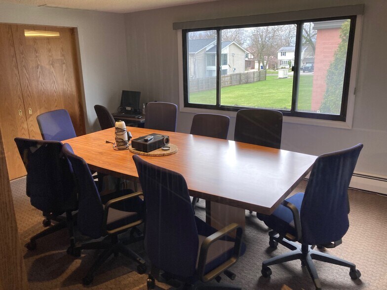 More Photos Of 6028 Sheridan Dr, Williamsville Office For Sale