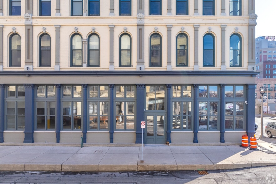 More Photos Of 170 S 2nd St, Milwaukee Apartments For Lease
