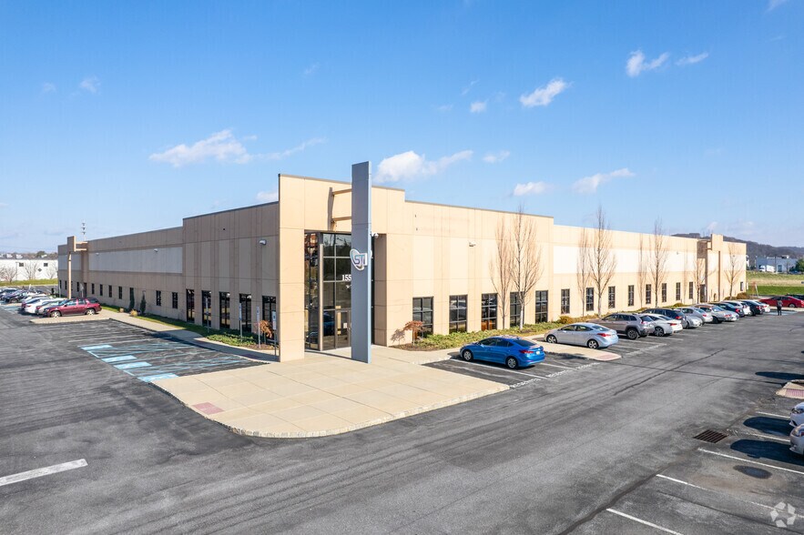 More Photos Of 1555 Spillman Dr, Bethlehem Research And Development For Lease