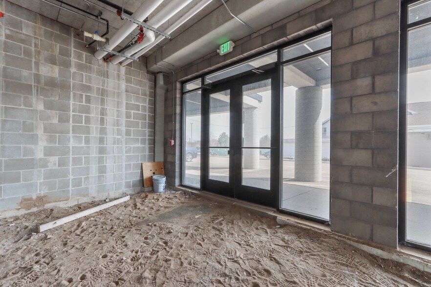 More Photos Of 209 Division St, Stevens Point Apartments For Lease