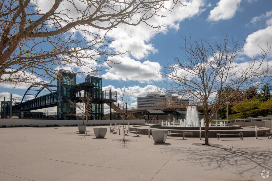 More Photos Of 6380 S Fiddlers Green Cir, Greenwood Village Office For Lease