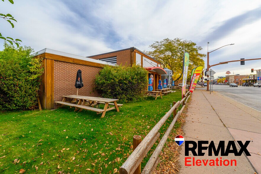 More Photos Of 1057 Sheridan Ave, Cody Restaurant For Sale