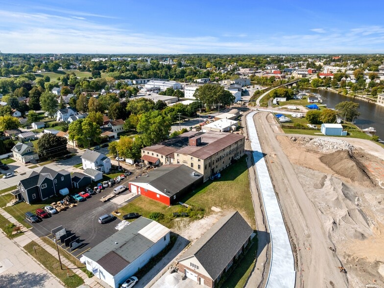 More Photos Of 1223 New York Ave, Sheboygan Industrial For Sale