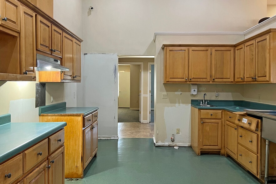 More Photos Of 1119 Brookhaven Rd, Franklin Healthcare For Sale