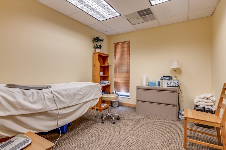 More Photos Of 3439 Babcock Blvd, Pittsburgh Office For Sale