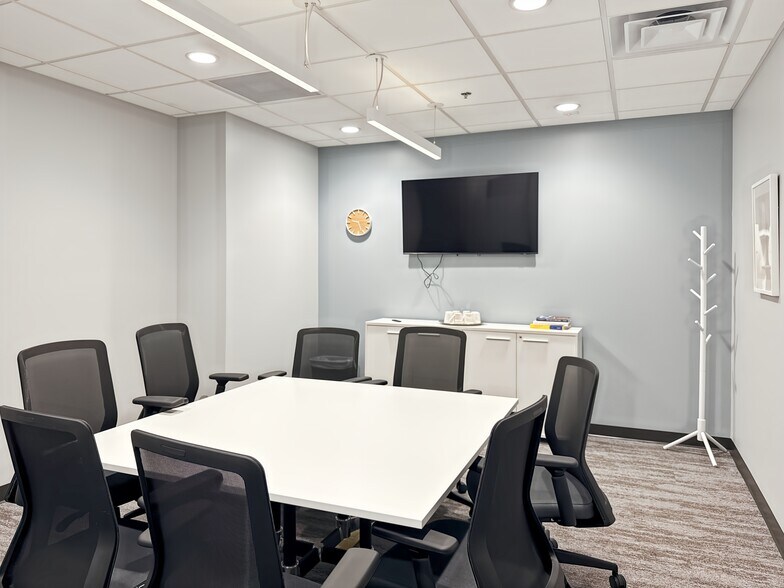 More Photos Of 2 Constitution Dr, Virginia Beach Coworking Space